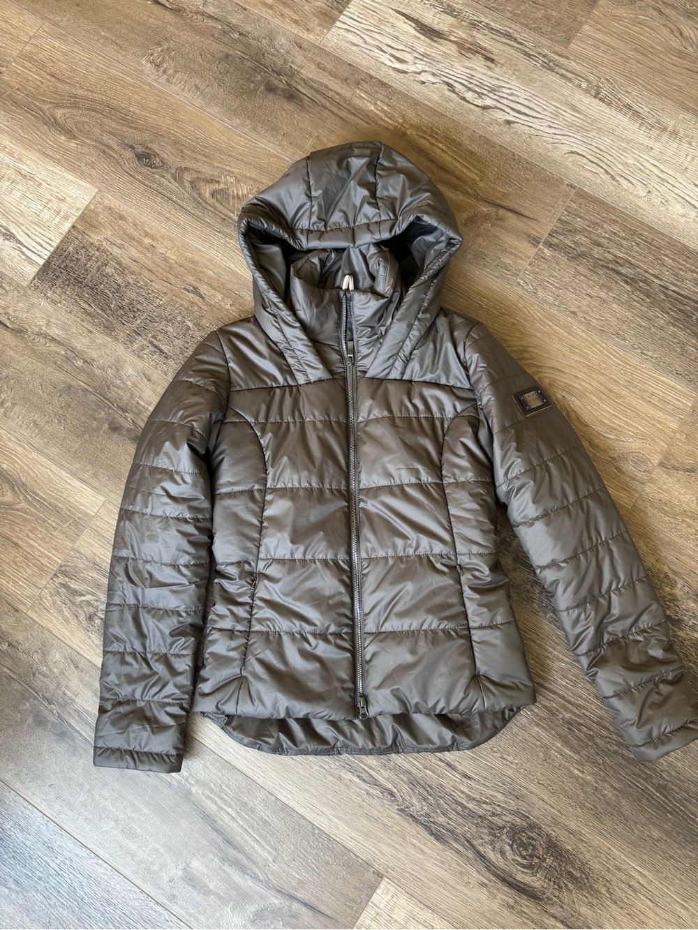 Ariat Women's Hooded Quilted Puffer Jacket - Gray